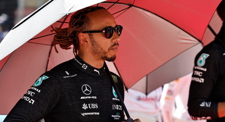 Hamilton afirmou que GP do Azerbaijão, no último domingo, foi o mais dolorido da carreira