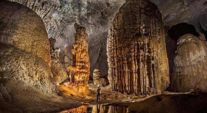 Hang Son Doong – a monumental e esplendorosa maior caverna do mundo