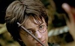 Protagonista da saga, Daniel Radcliffe quebrou diversas varinhas durante as gravações. Dizem que o ator gostava de usá-las como baquetas nas horas vagas