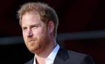 Príncipe HarryApós sair de forma ruidosa da família real com a esposa, Meghan, em 2020, e dar uma entrevista que provocou furor em 2021, o príncipe Harry vai publicar em janeiro um livro com as próprias memórias. A obra, com o título Spare (Poupar, em tradução livre), pode provocar muito barulho antes da coroação do pai dele, Charles 3º, como rei, em 6 de maio