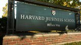 Já pensou em ter um curso de Harvard no seu currículo? A universidade oferece 100 opções gratuitas e on-line. Confira!