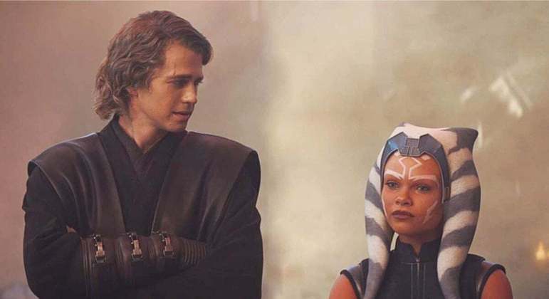 Hayden Christensen em cena de Star Wars A Guerra dos Clones