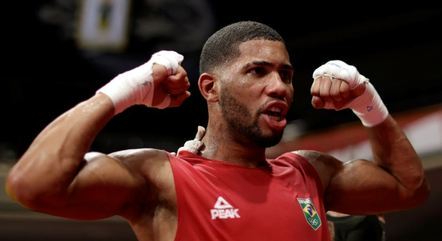 Hebert Conceição vence russo e está na final do boxe em ...