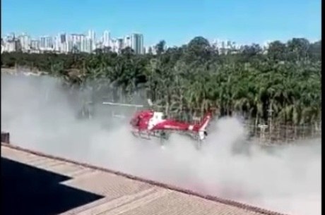 Helicóptero dos Bombeiros bateu com hélice em prédio antes de cair