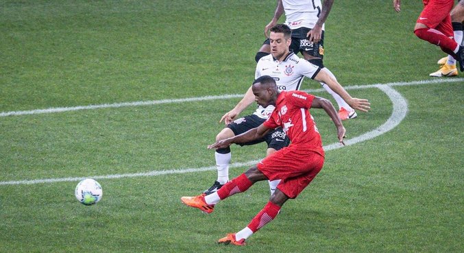 Corinthians Sofre Gol Relampago E Perde Para Bragantino Na Arena Esportes R7 Futebol