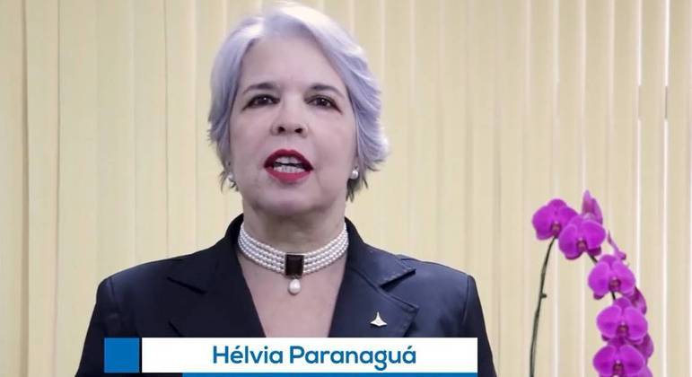 Hélvia Paranaguá - Secretária de Educação do Distrito Federal