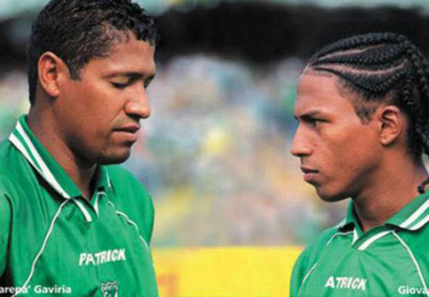 Hernán Gaviria e Giovanni Córdoba - Os dois jogadores do Deportivo Cali, na Colômbia, morreram atingidos por um raio durante um treino, em 24/10/2002. 