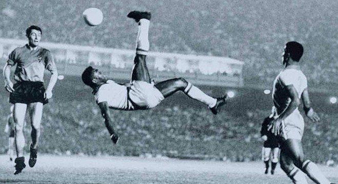 História do Futebol - como um ritual de guerra se transformou em esporte