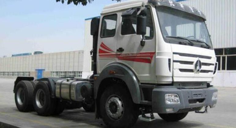 Modelo da marca chinesa é parecido com os caminhões da Mercedes-Benz