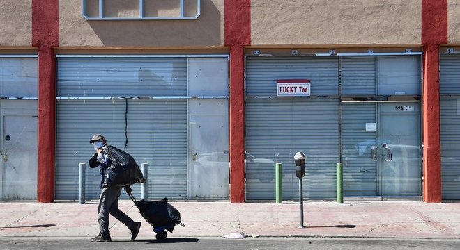 A baixa na economia e o aumento do desemprego nos EUA podem avançar a níveis desconhecidos há décadas