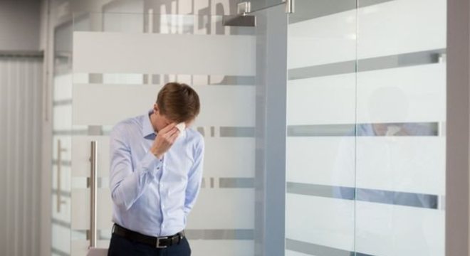 Conselhos ajudam a guiar os suecos durante o choque da transição com psicoterapia