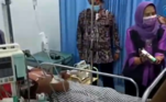 Em uma operação cansativa e arriscada de quatro horas, uma equipe de médicos  conseguiu remover com sucesso a maior parte do tumor
