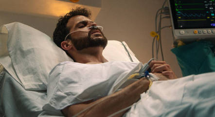 Homem quer voltar ao coma após ler notícias do Brasil