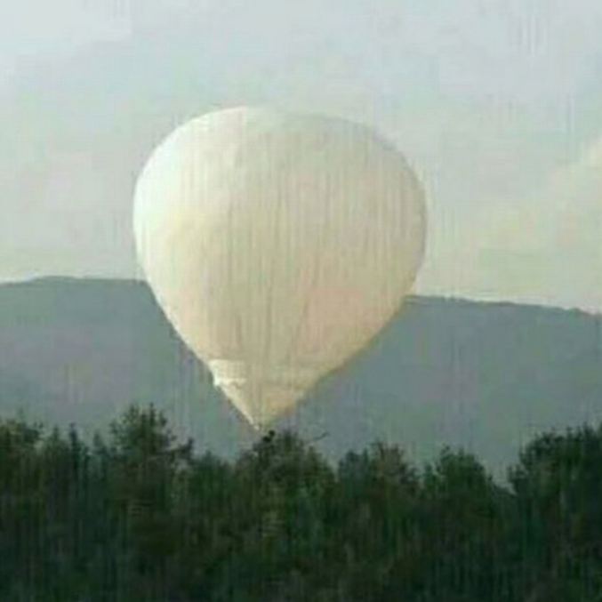 O balão de hidrogênio foi esvaziado aos poucos