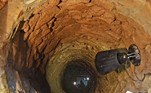 Mas, quando se aposentou em 2012, Colin resolveu investigar melhor do que se tratava o buraco. E descobriu um poço que provavelmente é datado de 1500, segundo registros que ele obteve do imóvel