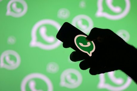 WhatsApp tem sido bastante usado para disseminar notícias falsas no período eleitoral Disseminação e resposta