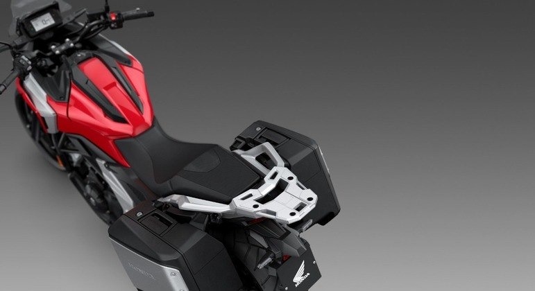 Nova Honda NC 750X DCT é moto com 'alma' de scooter, Mobilidade Estadão