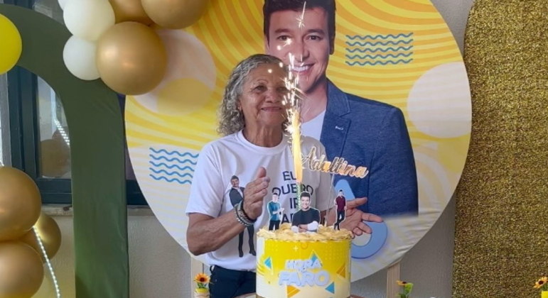Adaltina Viana completou 67 anos com festa temática Hora do Faro