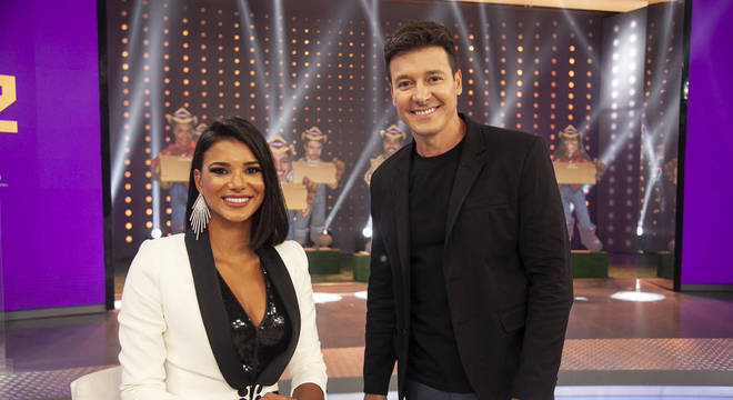 A miss Jakelyne fala tudo sobre a convivência com os outros peões no reality