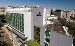 Único da lista brasileira fora de São Paulo, o Hospital Moinhos de Vento, em Porto Alegre (RS), é o 115º melhor do mundo. Ele é afiliado desde 2013 ao Johns Hopkins Medicine International, cujo hospital é o quarto melhor do planeta no ranking da Newsweek