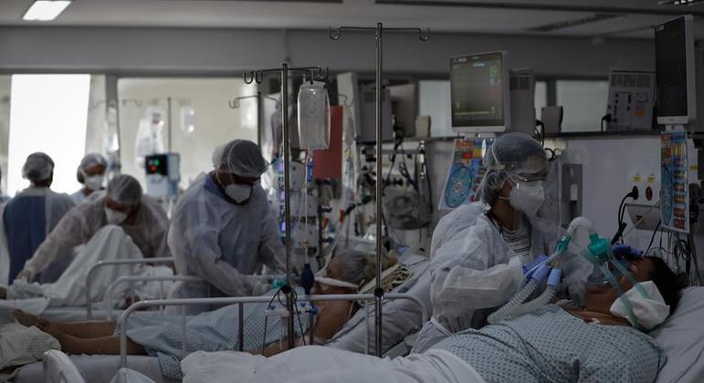 Média móvel de mortes é de 117 nos últimos sete dias