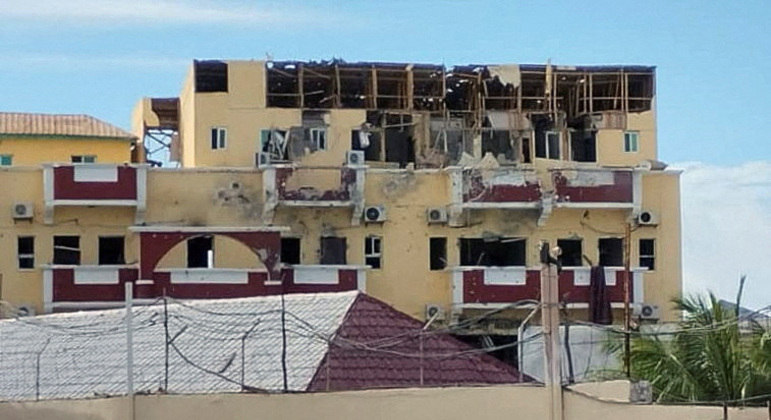 Hotel tomado por militantes da Al Qaeda  