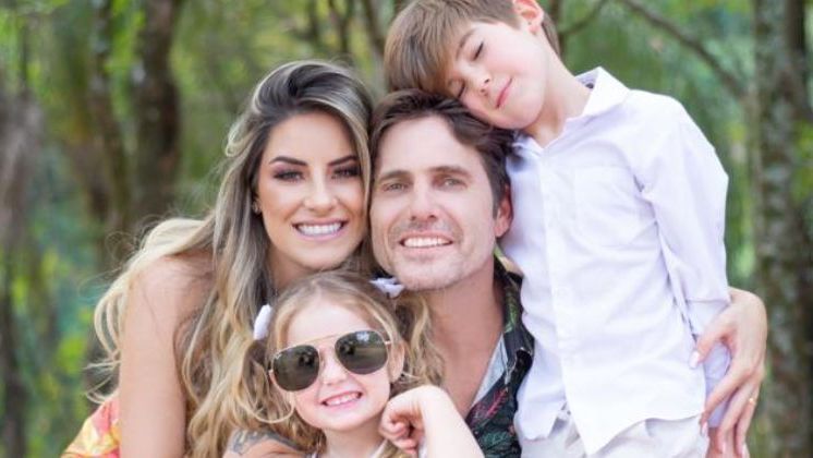 Hudson quer ver sucesso dos filhos e acredita que as crianças não vão sofrer com a fama como ele – Entretenimento