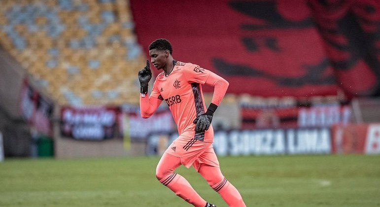 Hugo Souza - 3,5 milhões de euros (pouco mais de R$ 21 milhões na cotação atual).