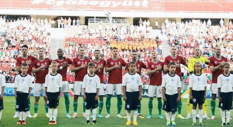 A Hungria que começou a peleja contra a Inglaterra, 1 X 0
