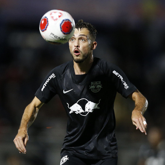 Hyoran em ação pelo RB Bragantino

