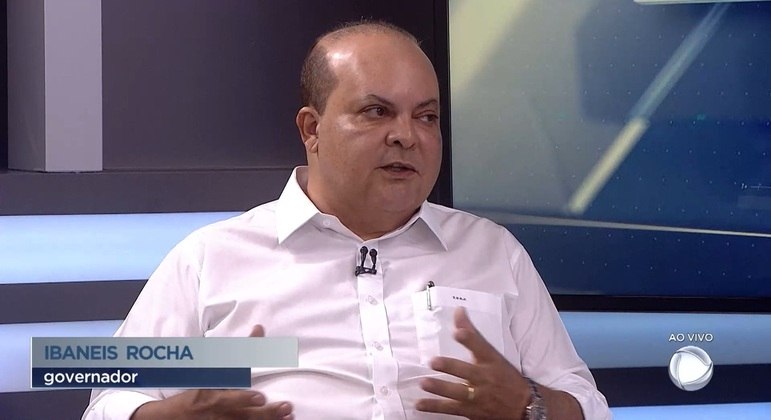 Governador do Distrito Federal Ibaneis Rocha 
