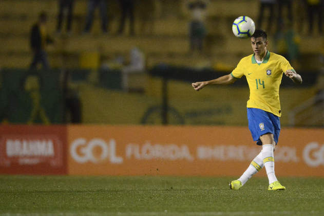 IBAÑEZ (zagueiro - Roma): Recebeu oportunidades no final do último ciclo e pode voltar a ser chamado para a Seleção Brasileira