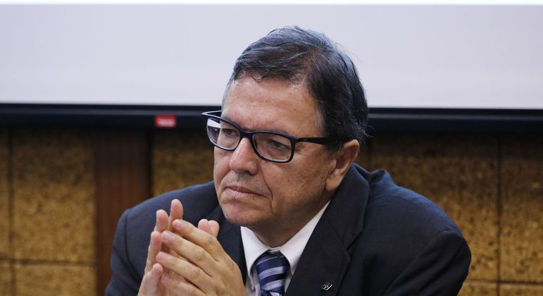 Eduardo Rios assume presidência com o IBGE sem dinheiro para o Censo Demográfico
