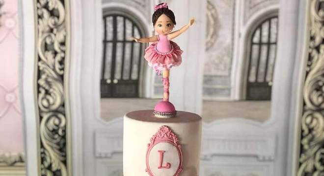 ideia divertida para bolo festa da bailarina