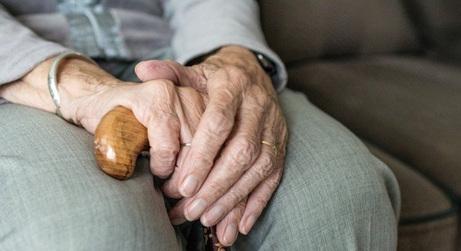 O Alzheimer é uma das demências mais comuns associadas ao envelhecimento