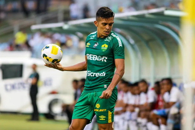 Atualmente no Sport, Igor Cariús é investigado por um cartão amarelo que levou no empate em 1 a 1 no jogo entre o Cuiabá e o Palmeiras. Na época, o atleta defendia as cores do Dourado. Em nota, o Sport condenou os casos de manipulação de resultados, mas ressaltou a confiança no atleta. Cariús continua integrado ao elenco e participa normalmente das atividades do time