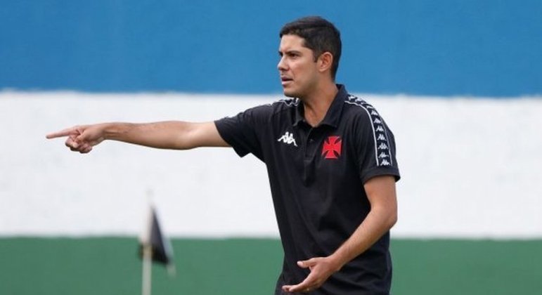 Igor Guerra, técnico do sub-20 do Vasco na Copinha 2022