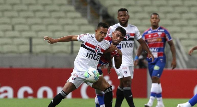 Igor Vinicius - o lateral-direito de 24 anos tem valor estimado em 3,2 milhões de euros (cerca de R$ 19,7 milhões). Tem acordo com o São Paulo até dezembro de 2022.