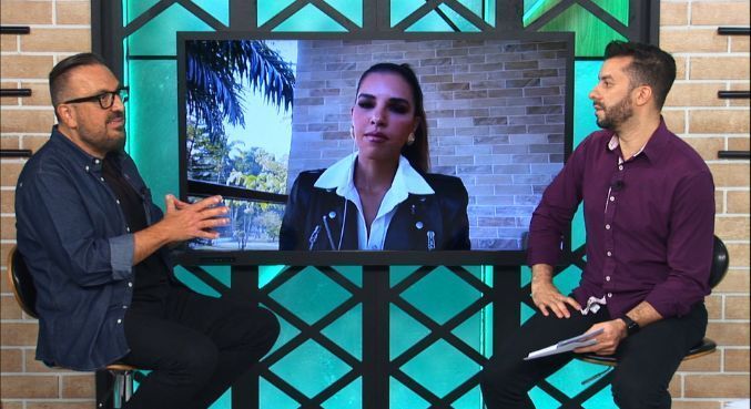 Rodrigo Carelli e Mariana Rios responderam às perguntas de Gilson Silveira, gerente de Comunicação da Record TV