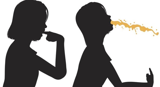 Ana conta que sente "fome de boi", que a leva a comer em excesso e em seguida provocar o próprio vômito para não engordar