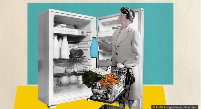 Em vez de ir ao mercado antes de preparar cada refeição, por que não consumir os alimentos que ainda estão na geladeira para reduzir o desperdício?