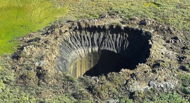 Enormes buracos estão aparecendo no permafrost 