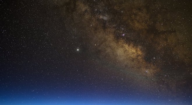 O Mauna Kea oferece vistas como essa da Via Láctea