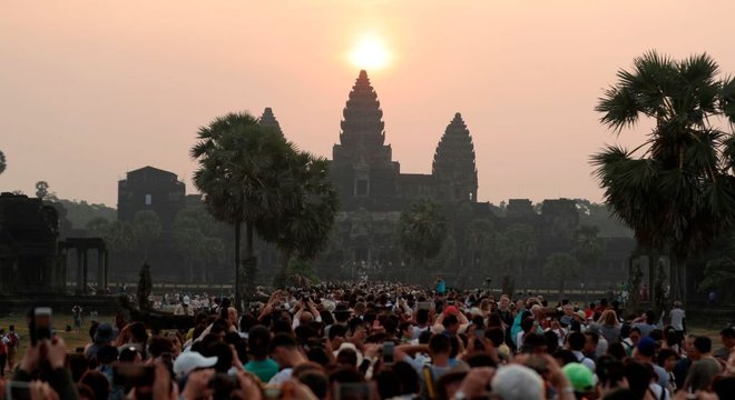 O templo de Angkor Wat, no Camboja, vai escapar dos perigos do turismo em massa?