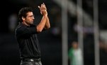 Botafogo — Saídas:AlbertoValentim (Treinador, Pyramides-EGT) e LeandroCarvalho (Ceará)