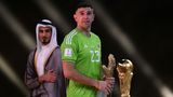 FIFA elege Mary Earps e Dibu Martínez como melhores goleiros da temporada