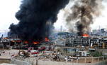 Cerca de 190 pessoas morreram na explosão do mês passado e uma área de Beirute perto do porto foi destruída. A explosão foi causada por um grande estoque de nitrato de amônio que foi mantido em más condições no local por anos