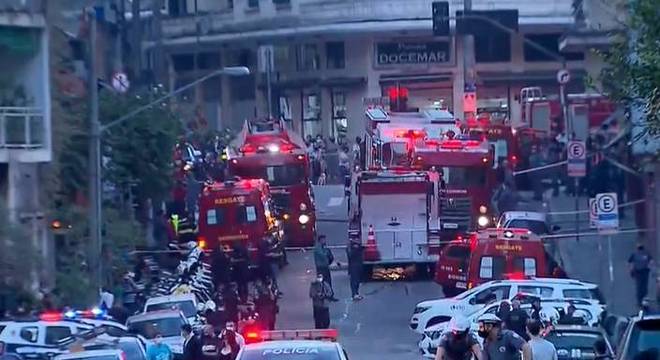 Treze equipes dos bombeiros foram acionadas