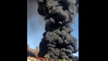 Vídeo: incêndio em depósito de pneus assusta moradores do DF 