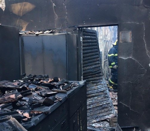 Um vigia foi o primeiro a ouvir o estrondo e ir até a sala de Reserva Técnica de Museologia, onde teria iniciado o incêndio